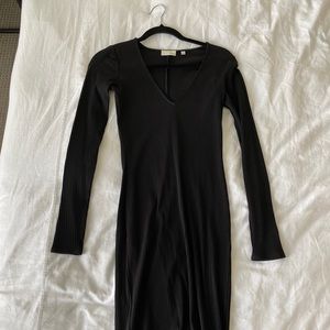 Aritzia Wilfred Free Ribbed Midi Bodycon